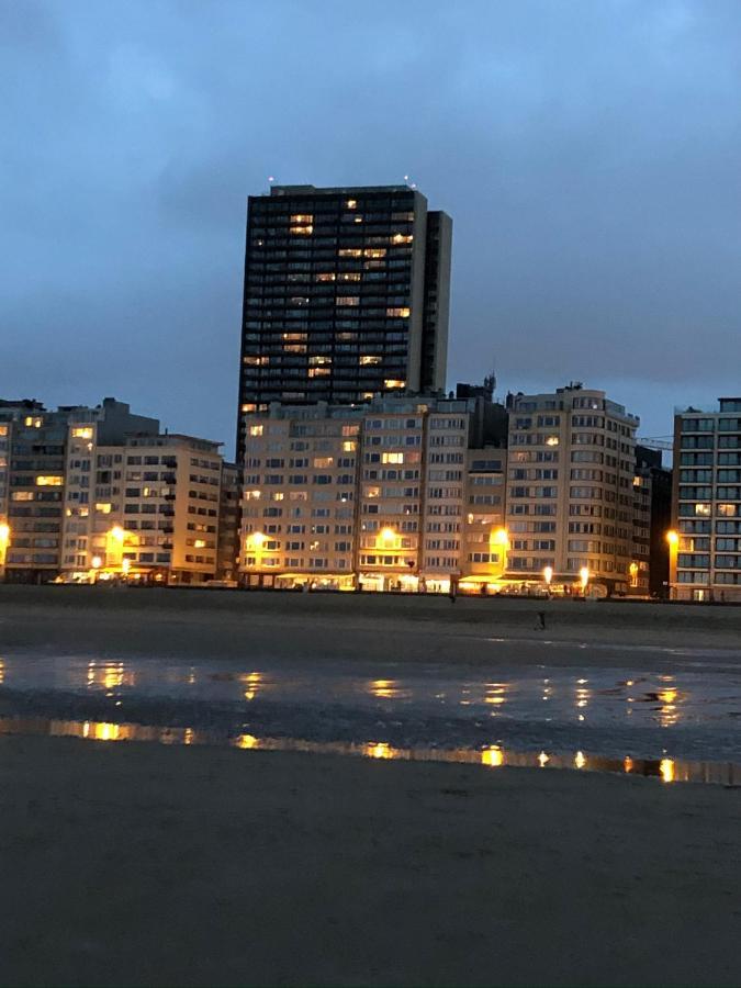Ma Mere Beach Condo Oostende Экстерьер фото